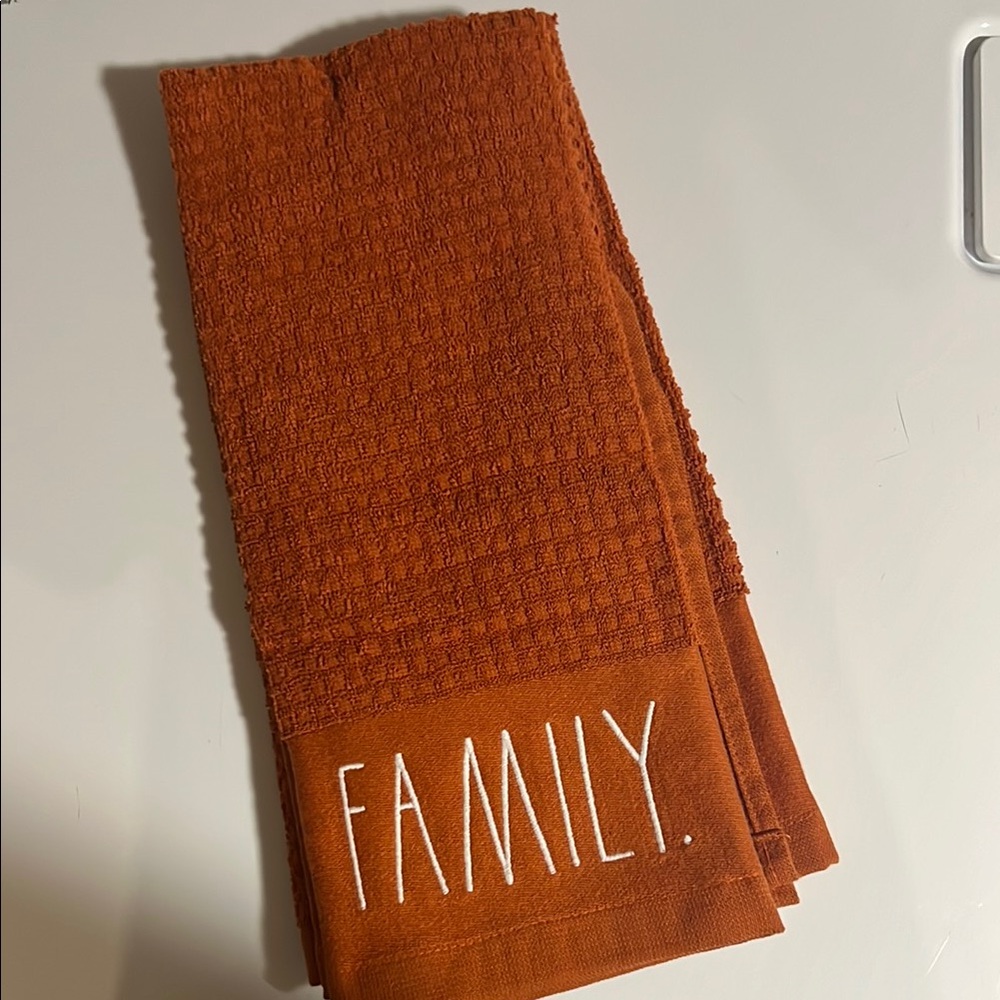 Rae Dunn | Fall Kitchen Towels